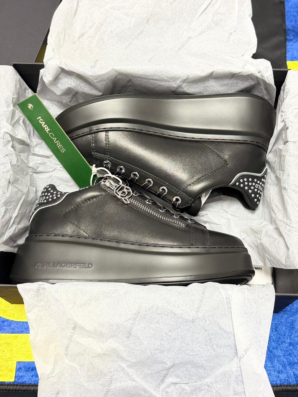 Karl Lagerfeld ANAKAPRI Stud Tab Zip Lo Negri - Platformă și Aplicații Metalice