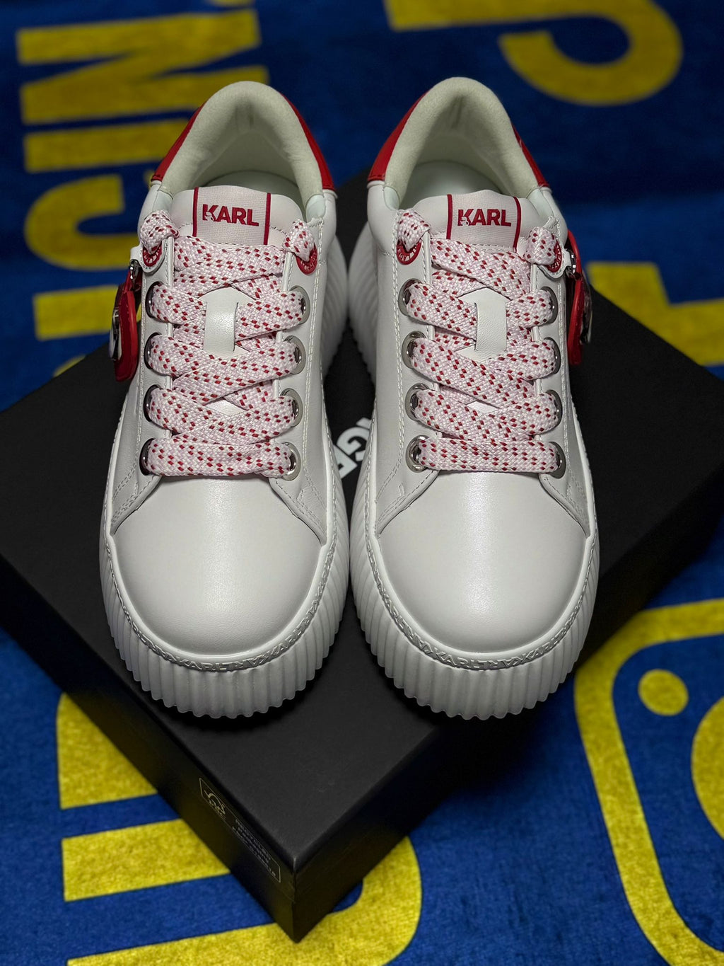 Karl Lagerfeld KREEPER LO Valentine White - Pandantiv Inimă Roșie