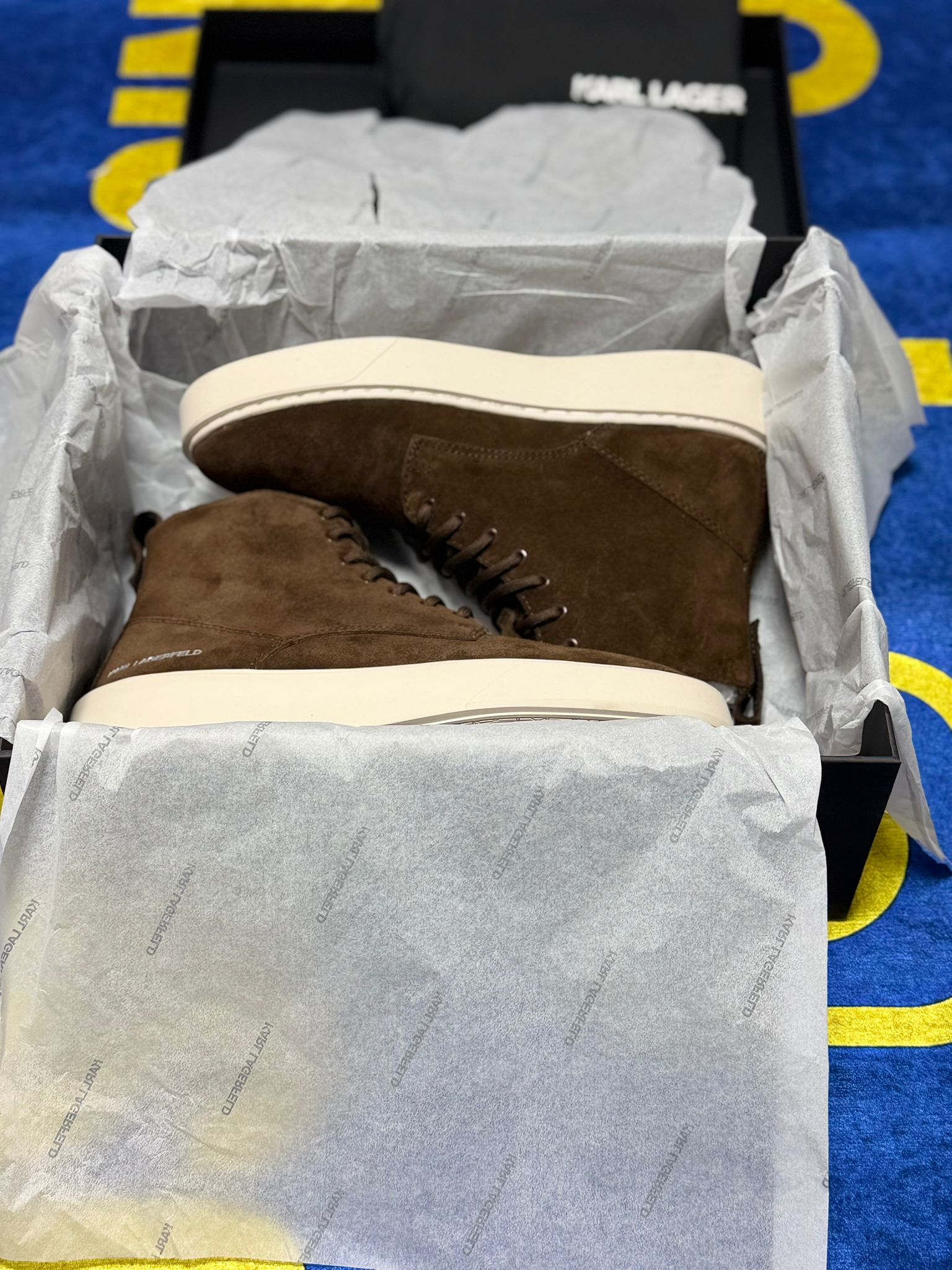 Bocanci Karl Lagerfeld Flint Suede - Maro - Ediție Limitată