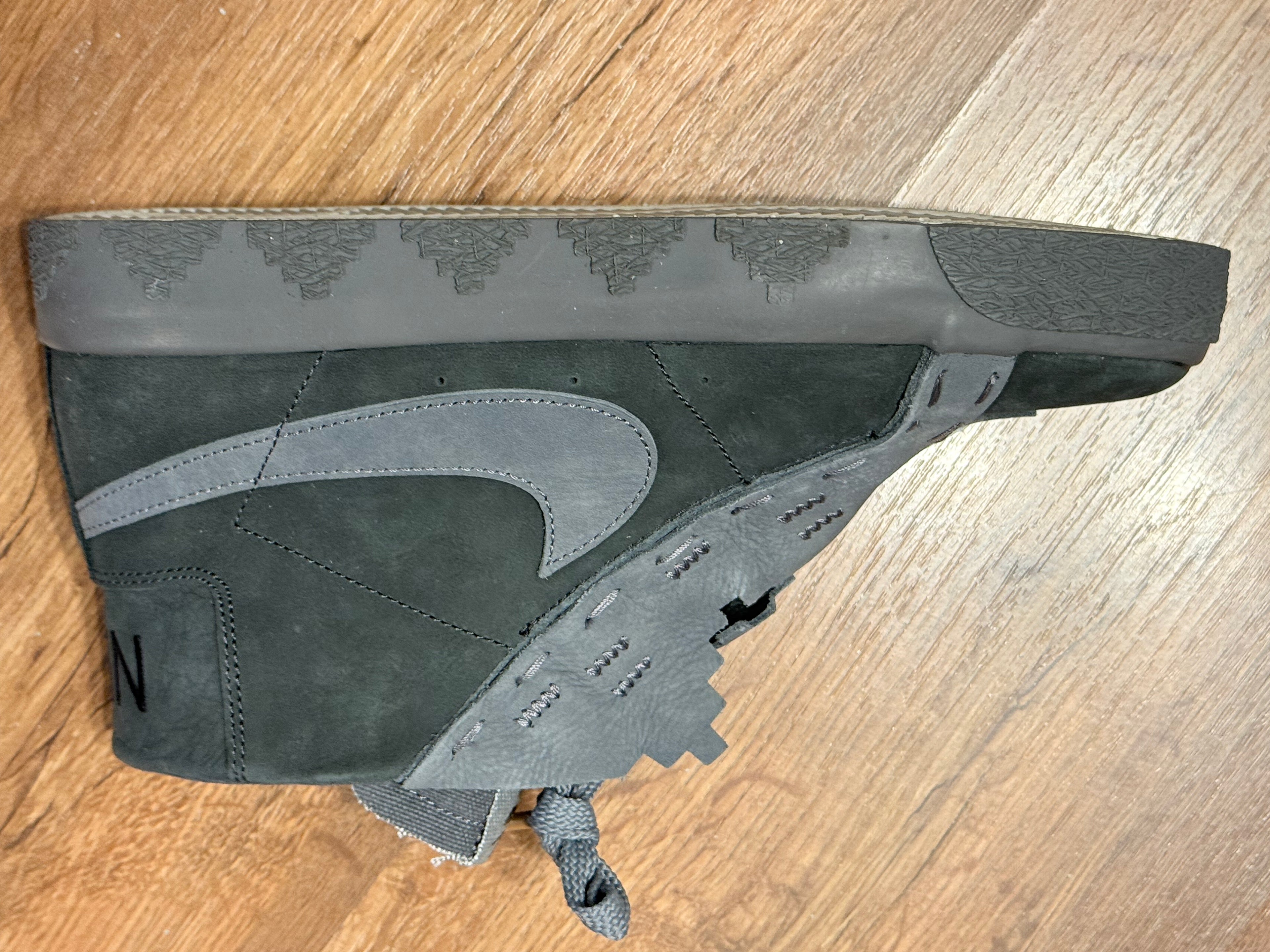 Nike SB X Diorr Greenwood Zoom Blazer Mid