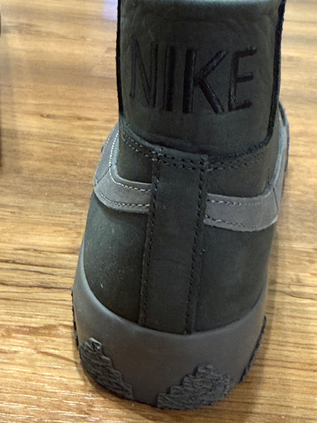 Nike SB X Diorr Greenwood Zoom Blazer Mid