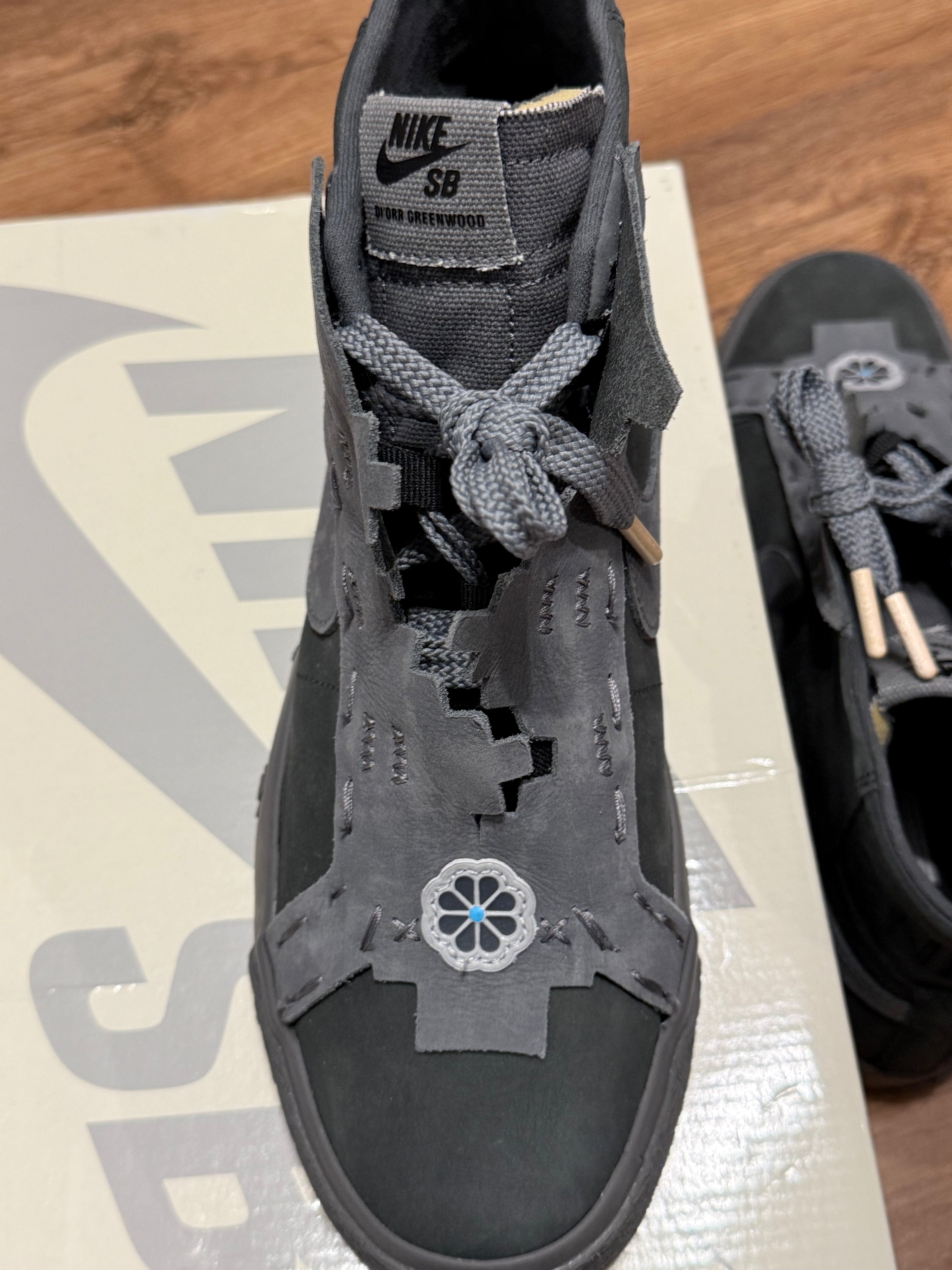Nike SB X Diorr Greenwood Zoom Blazer Mid