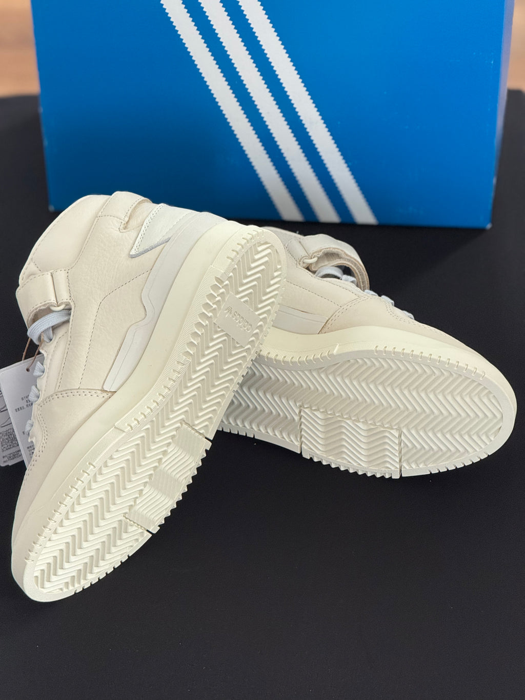 ADIDAS Originals Forum Premiere Basketball shoes