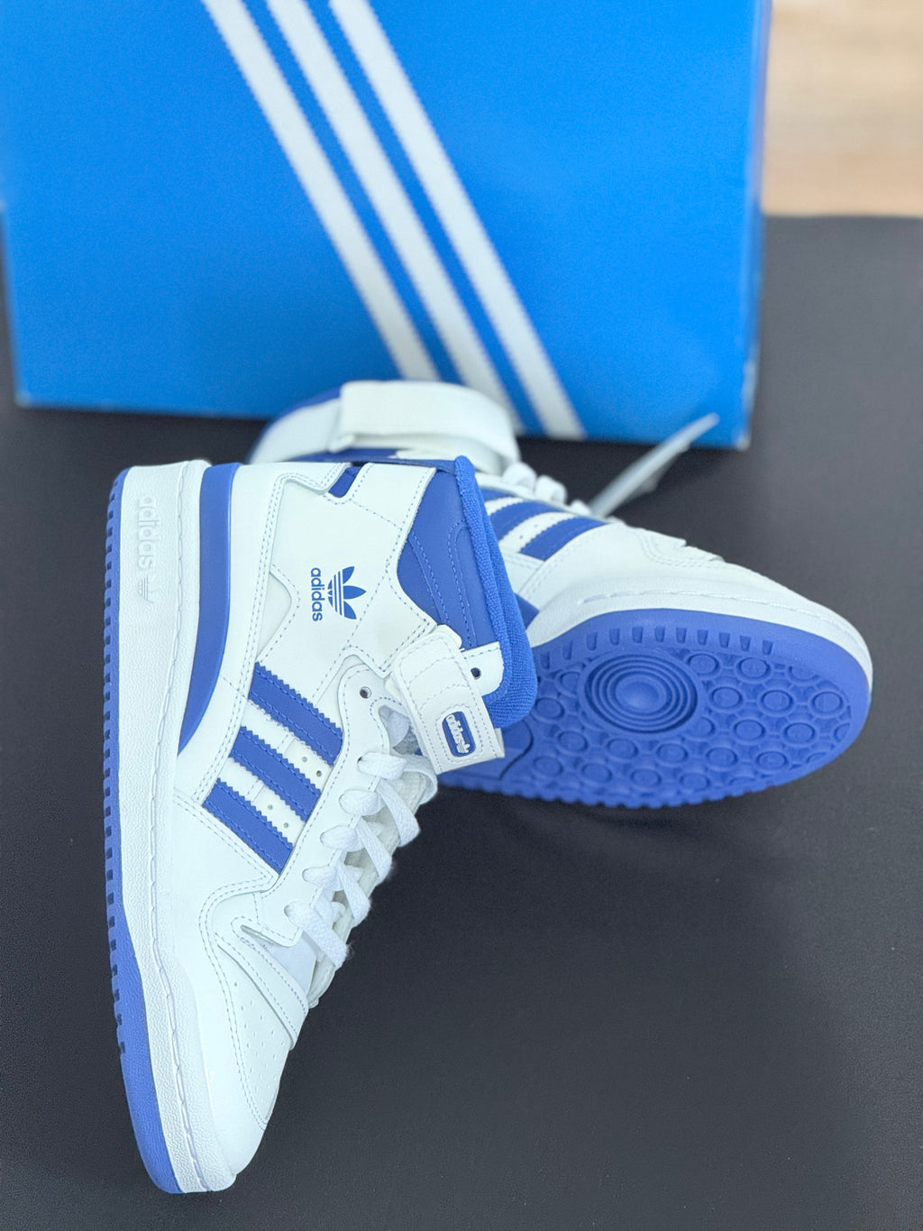 ADIDAS Originals Forum Mid Sneakers