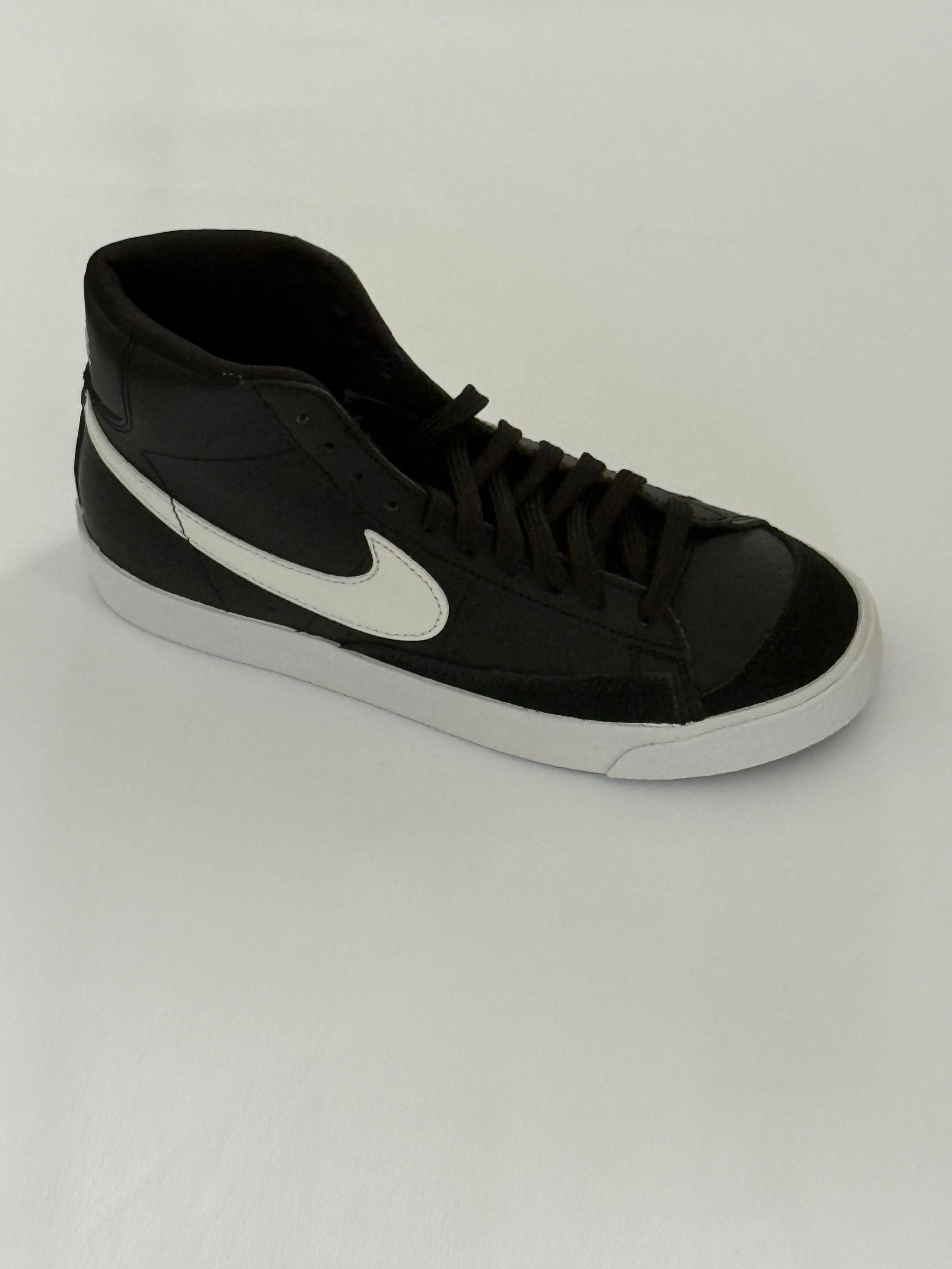 NIKE BLAZER MID '77 Sneakers