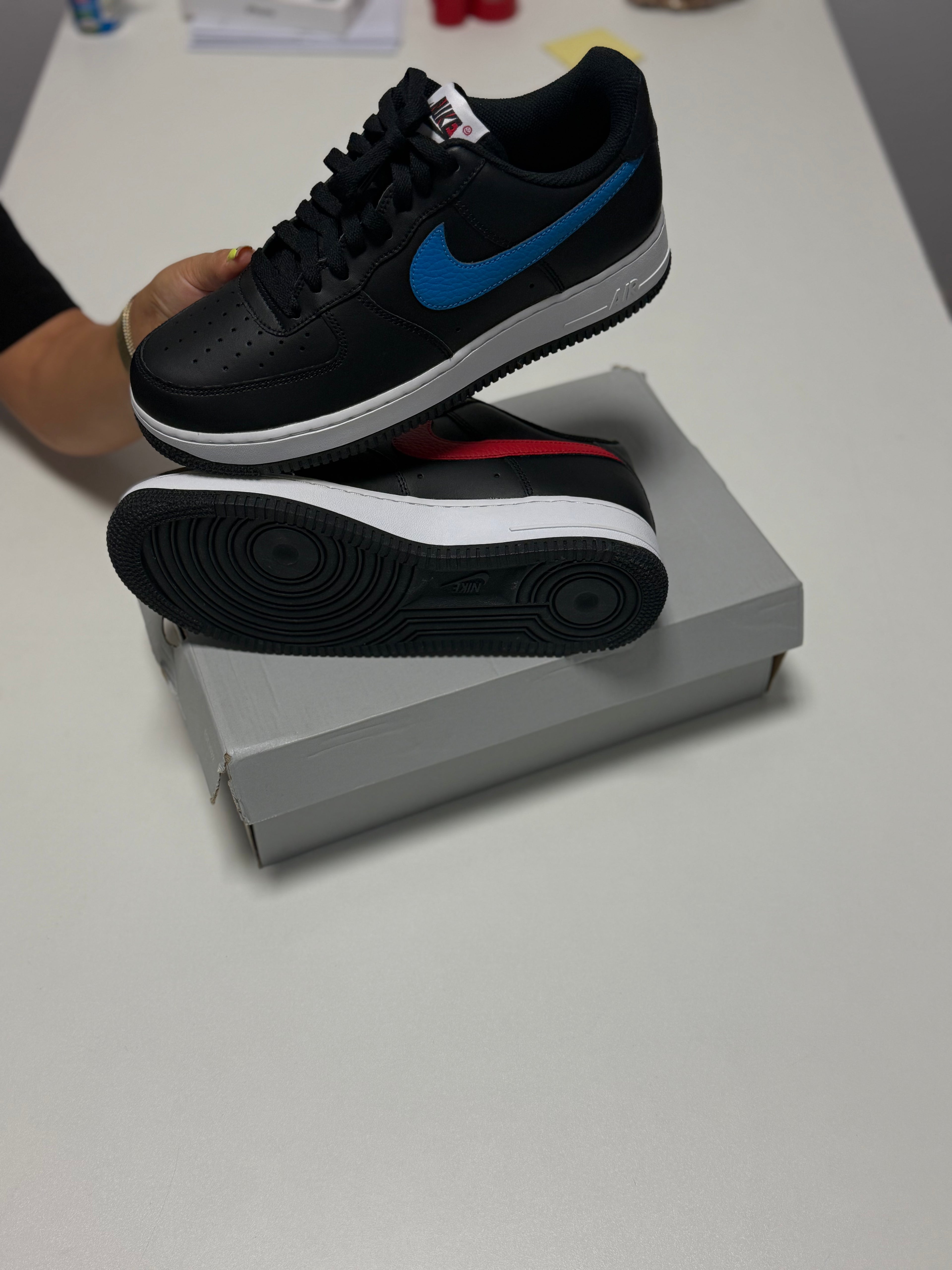 Nike Air Force 1 '07 'Mismatch Swooshes - Black'