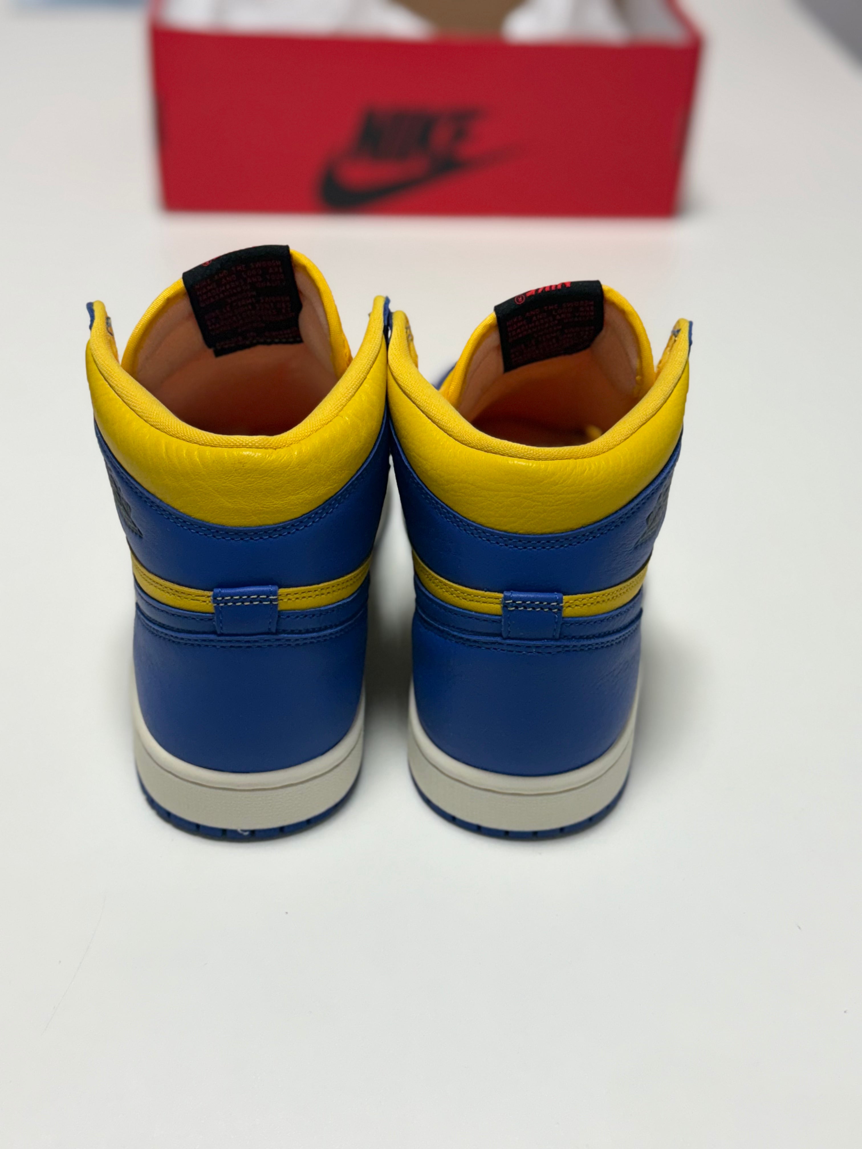 Air Jordan 1 High OG "Reverse Laney"
