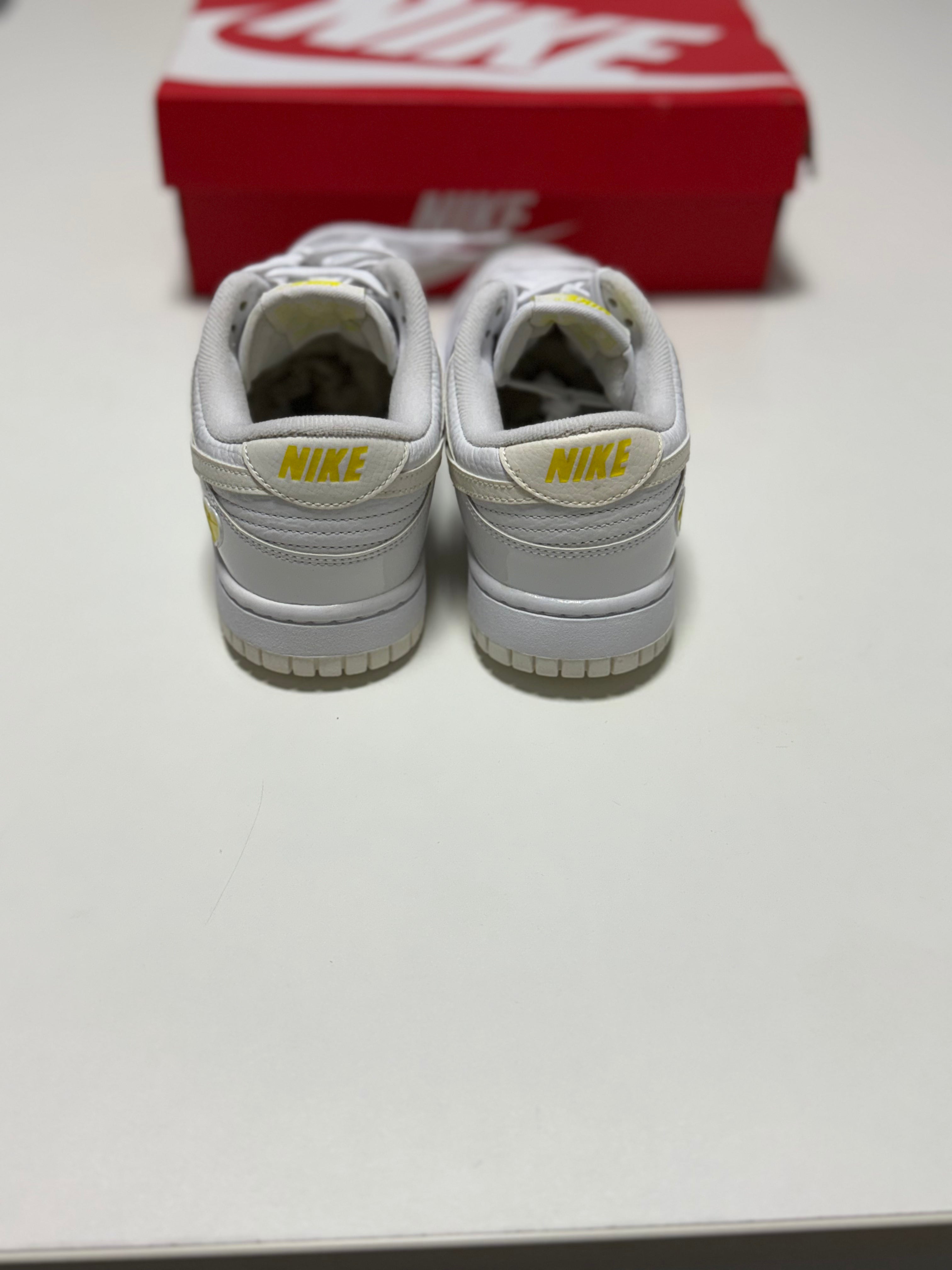 Nike Dunk Low 'Valentine's Day - Yellow Heart'