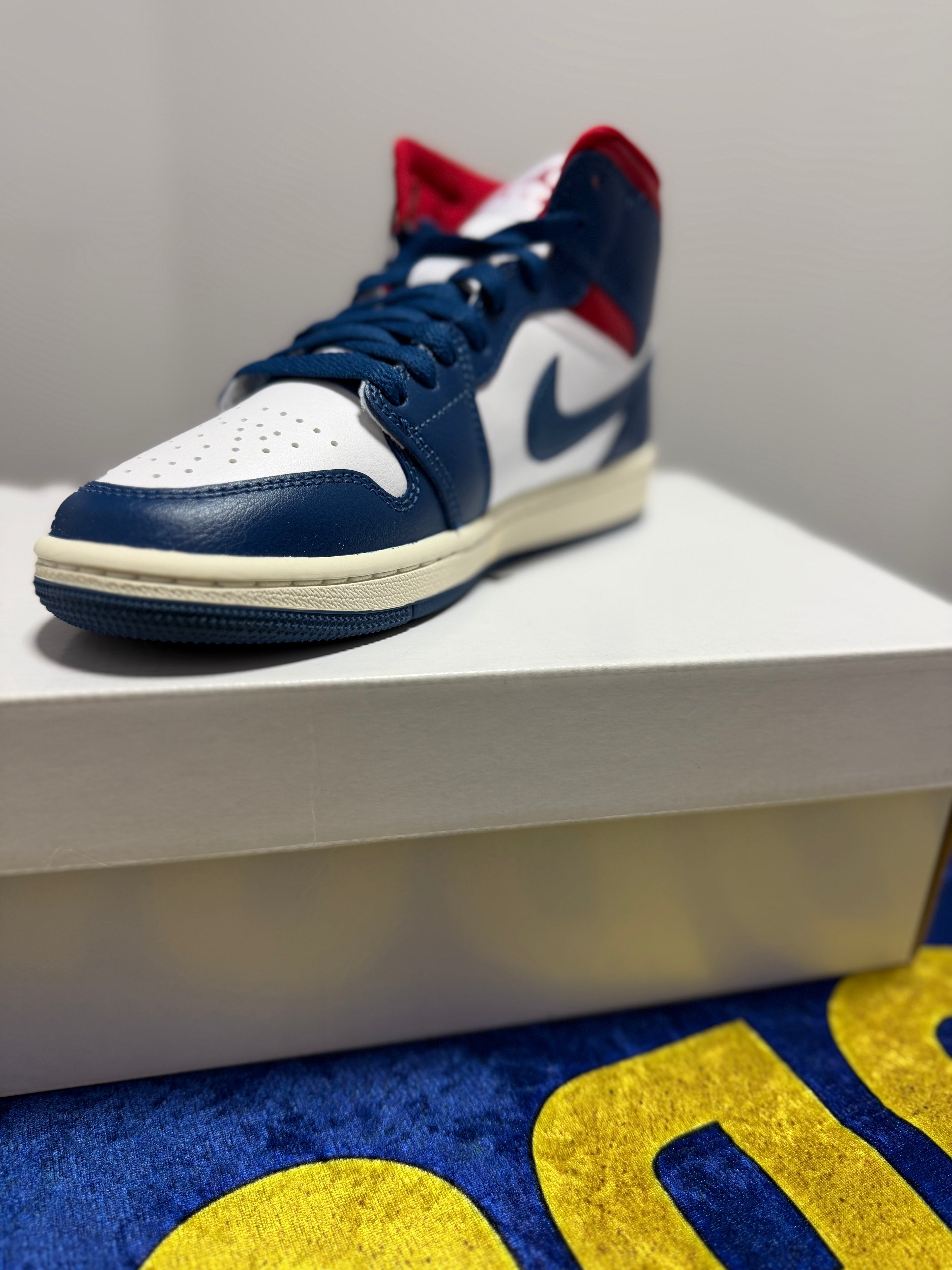 Air Jordan 1 Mid French Blue – Sneakers Originali Jordan, Stil Urban și Confort Premium