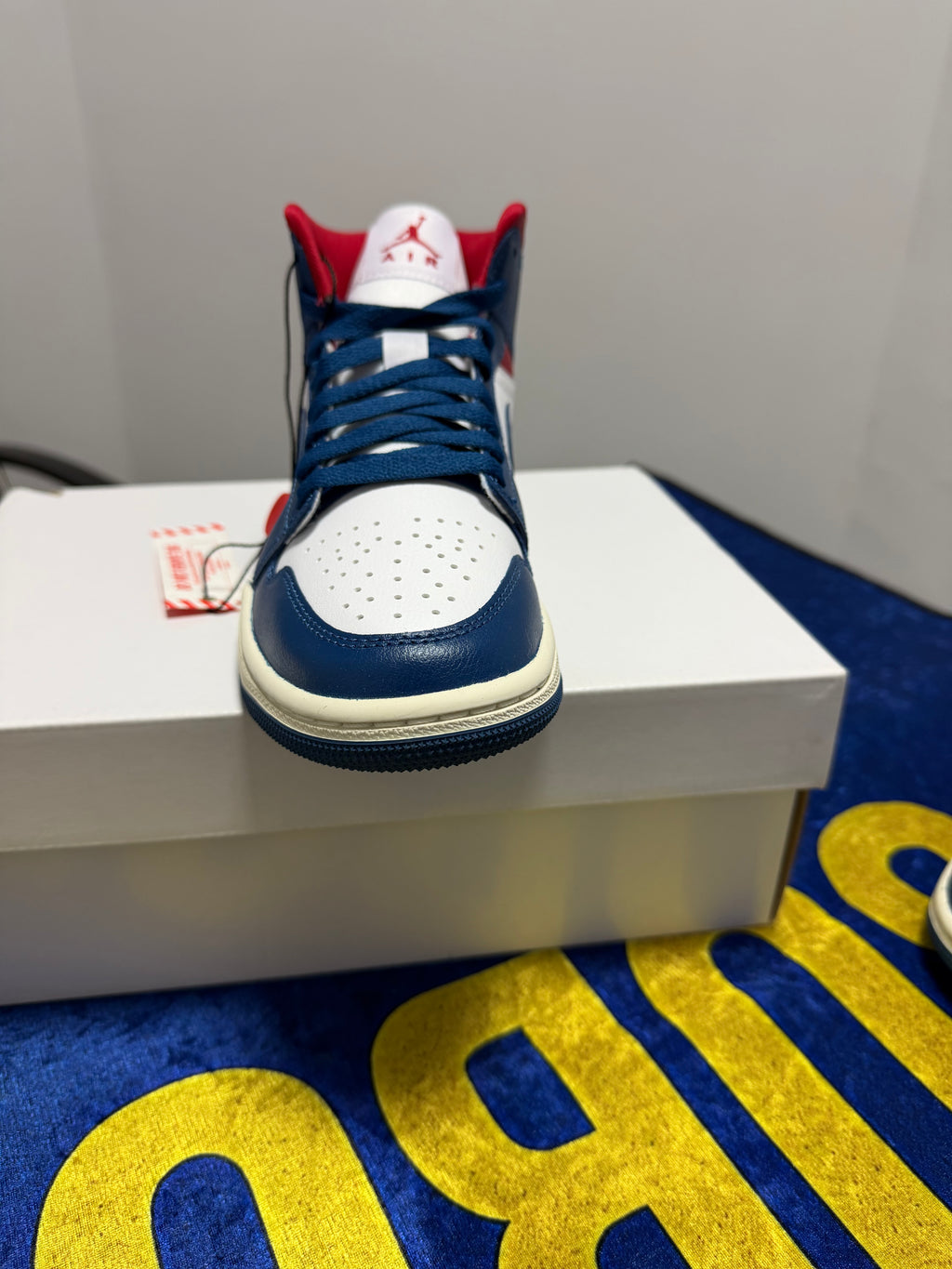 Air Jordan 1 Mid French Blue – Sneakers Originali Jordan, Stil Urban și Confort Premium