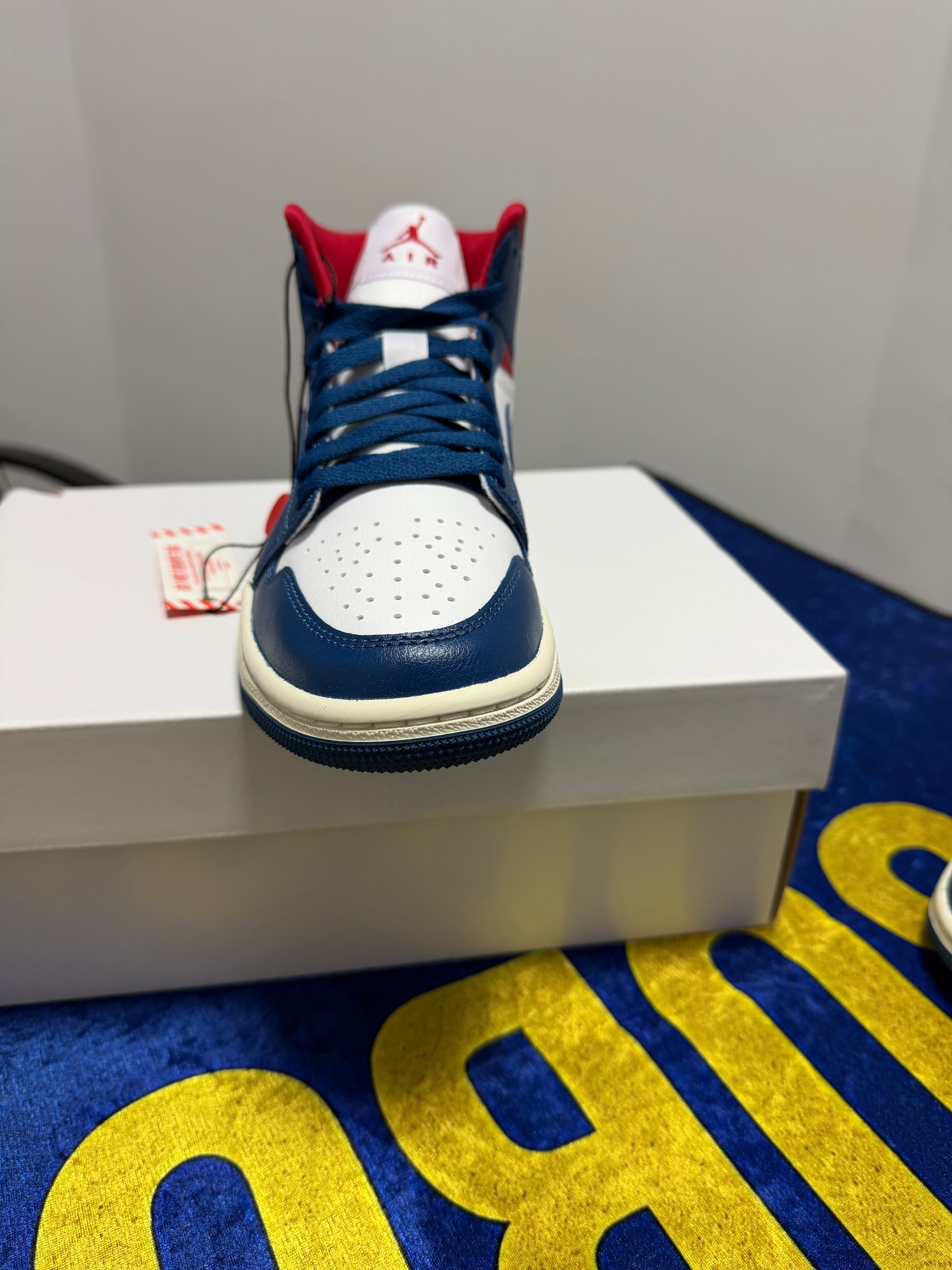 Air Jordan 1 Mid French Blue – Sneakers Originali Jordan, Stil Urban și Confort Premium