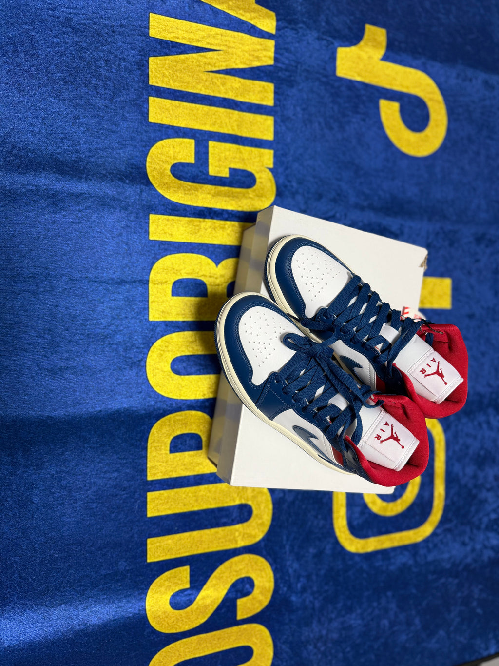 Air Jordan 1 Mid French Blue – Sneakers Originali Jordan, Stil Urban și Confort Premium