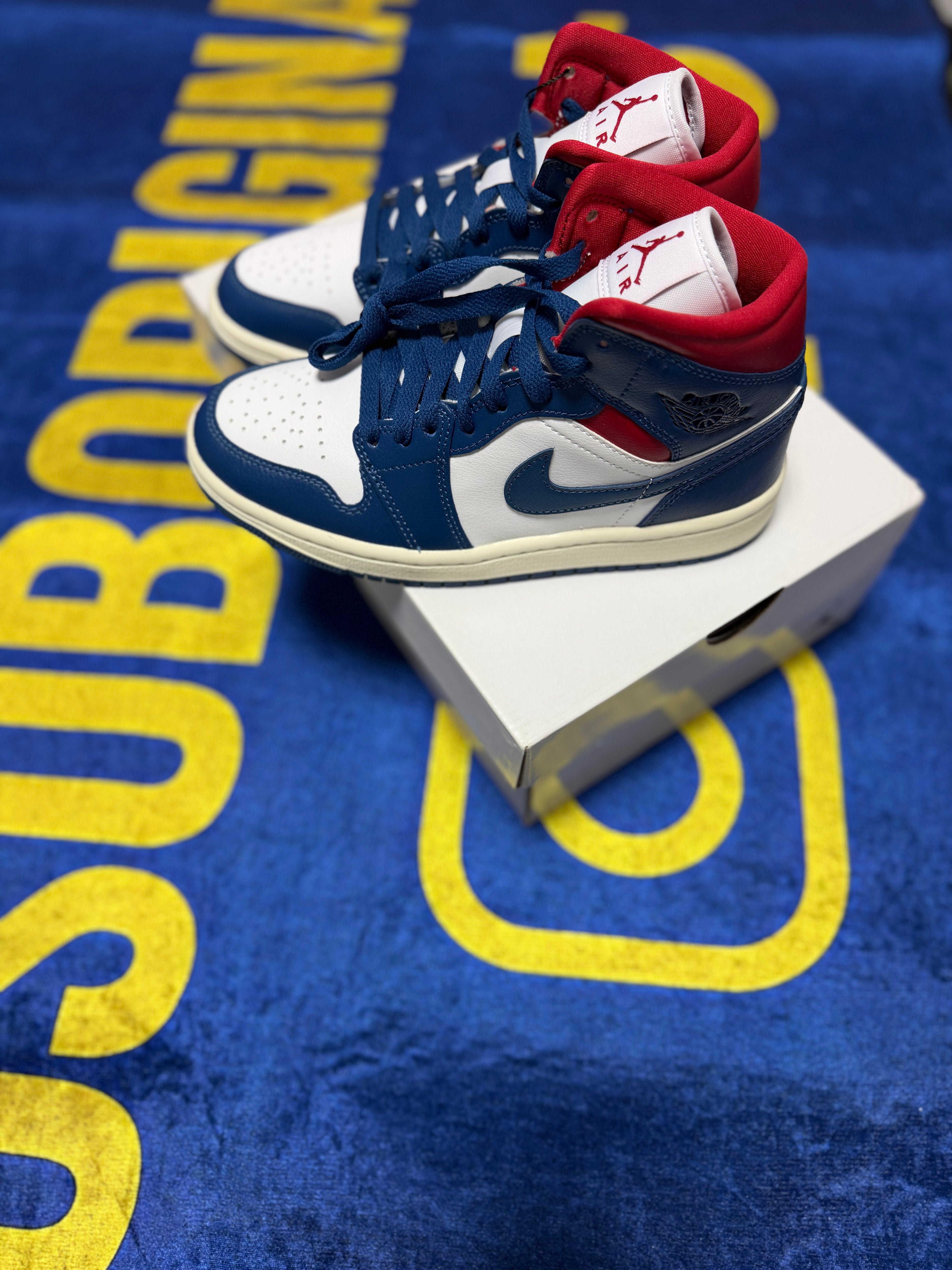 Air Jordan 1 Mid French Blue – Sneakers Originali Jordan, Stil Urban și Confort Premium